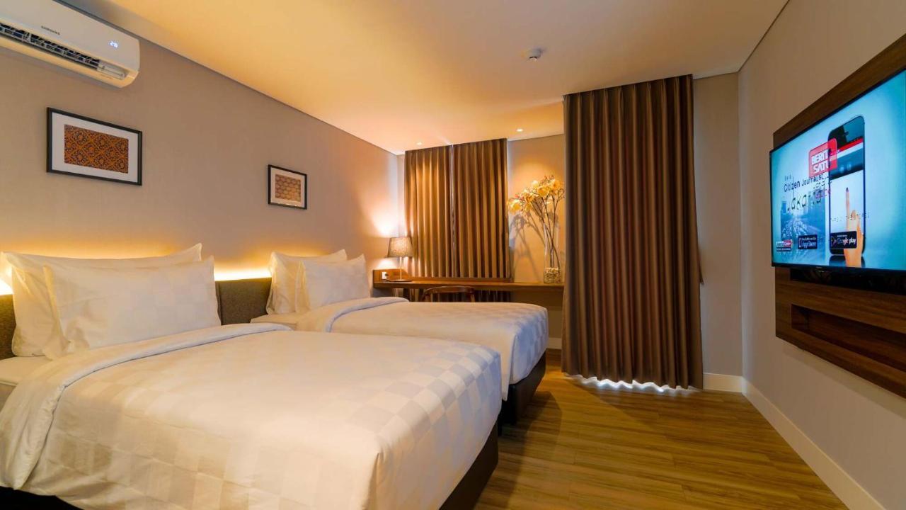 Tuscany Boutique Hotel South Tangerang Exterior photo