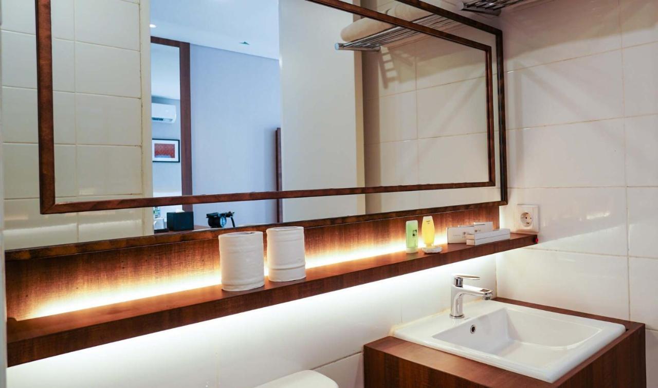 Tuscany Boutique Hotel South Tangerang Exterior photo